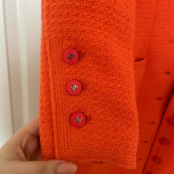 RARE Chanel CC Logo Tweed Jacket 1996 - Picture 3 of 10